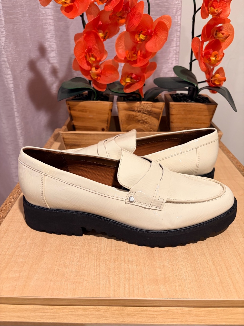 Franco Sarto Cream Leather Platform Penny Loafers